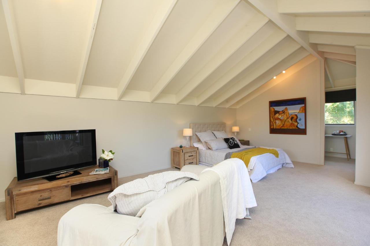 Tamahere Cedar Park Bed & Breakfast מראה חיצוני תמונה