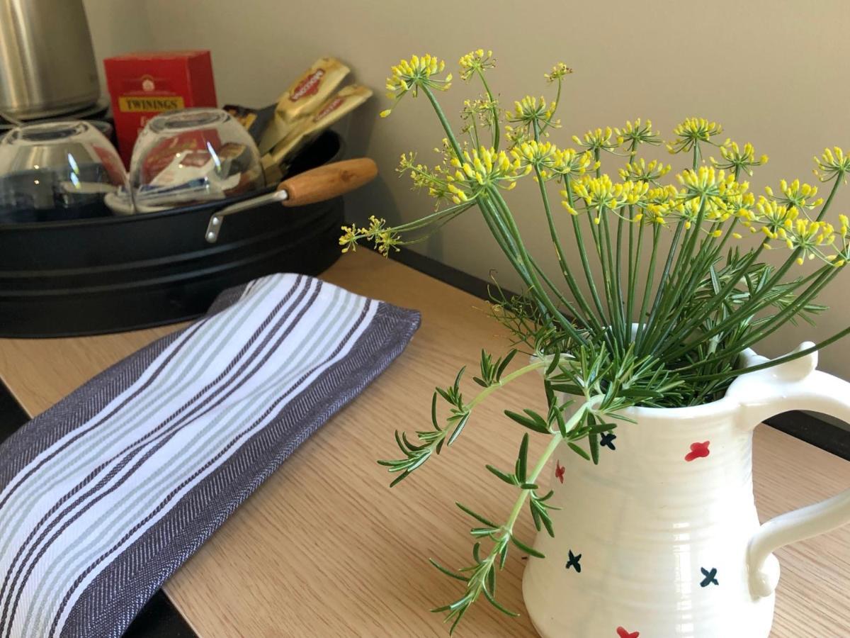 Tamahere Cedar Park Bed & Breakfast מראה חיצוני תמונה